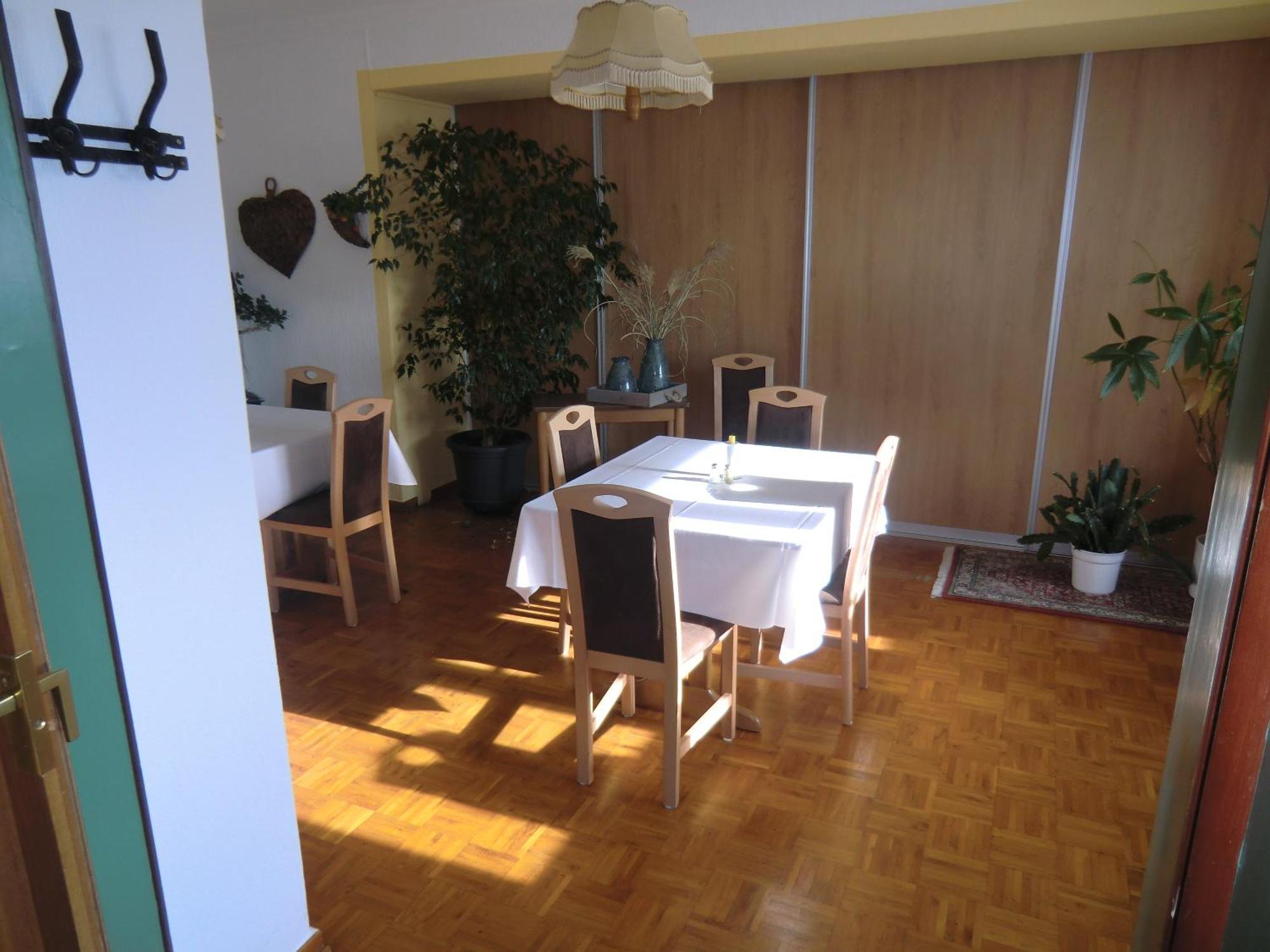 Hotel Die Clus Volksen  Экстерьер фото